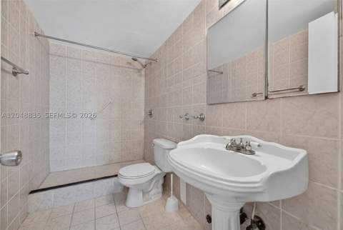 7118 Bonita Dr 705, Miami Beach FL - photo 18 of 32