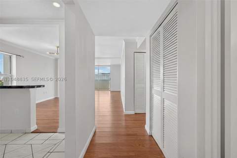 7118 Bonita Dr 705, Miami Beach FL - photo 24 of 32