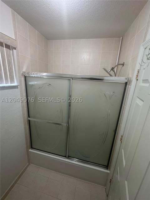 8743 NW 106th Ln 8743, Hialeah Gardens FL - photo 12 of 16
