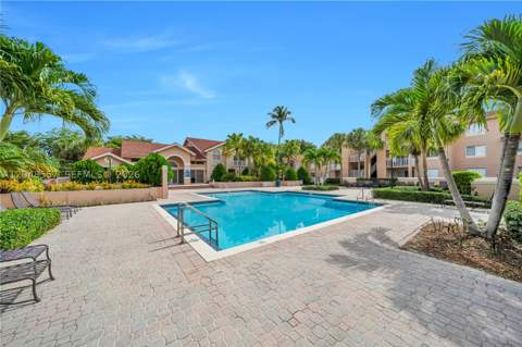 15770 SW 106th Ter 106, Miami FL - photo 22 of 27