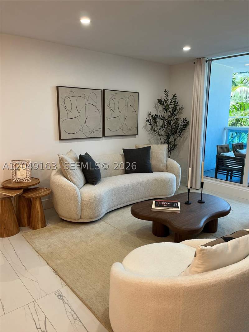 2 bedroom Condominium at 2301 Collins Ave 326, Roney Palace Condo, Miami Beach — photo 4