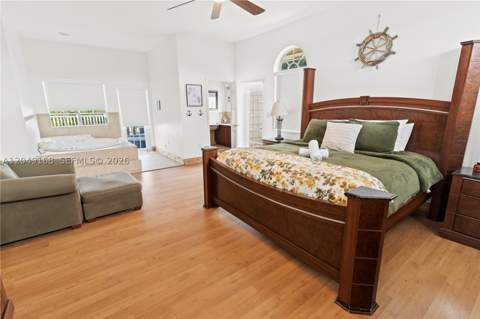 901 Dove Ave, Miami Springs FL - photo 10 of 27