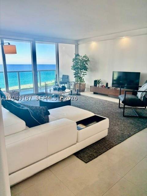 100 Bayview Dr 1906, Sunny Isles Beach FL - photo 6 of 53