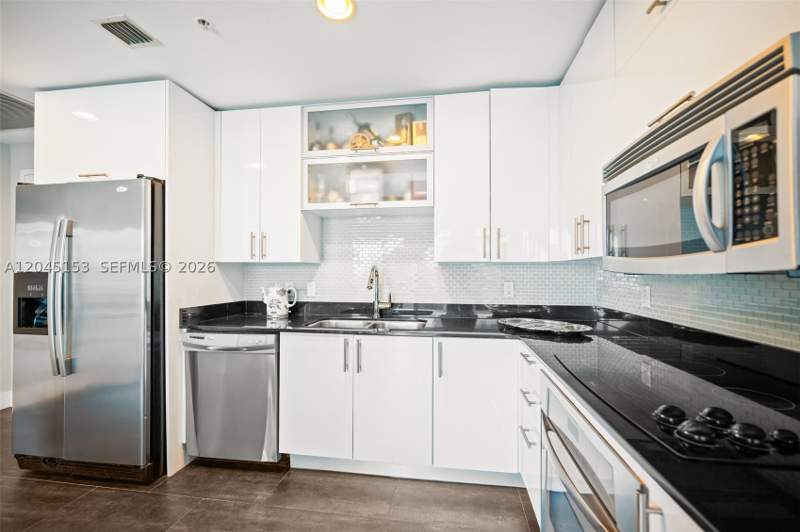 2 bedroom Condominium at 60 SW 13th St 4002, Infinity At Brickell Cond, Miami — photo 4