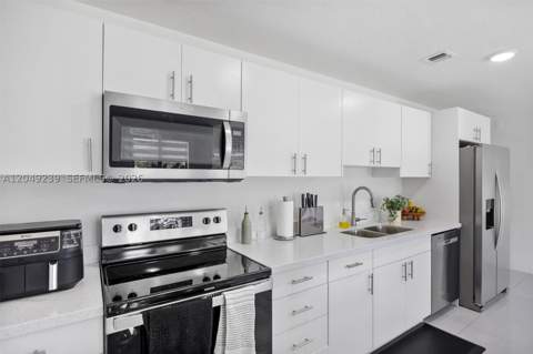 26122 SW 146th Ave, Homestead FL - photo 12 of 42