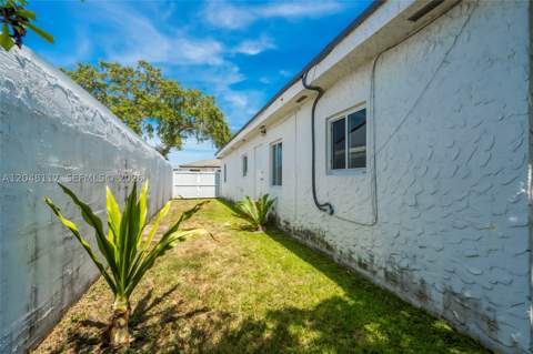 114 SW SW 57th Ct, Miami FL - photo 23 of 38
