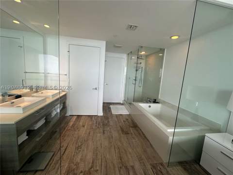 650 NE 32nd St 4205, Miami FL - photo 14 of 17