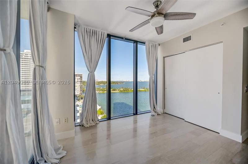 3 bedroom Condominium at 3131 NE 7th Ave 1806, One Paraiso Condo, Miami — photo 4
