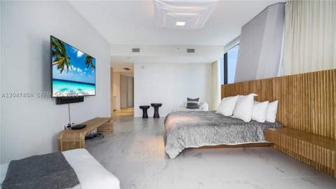 1000 Biscayne Blvd 4401, Miami FL - photo 18 of 44