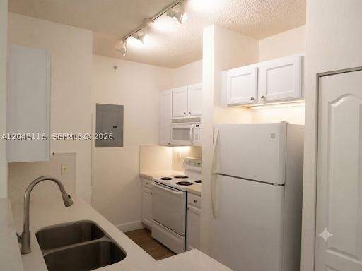1 bedroom Condominium at 6001 SW 70th St 355, Valencia Condo, South Miami — photo 5