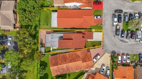 10528 SW 69th Ter, Miami FL - photo 6 of 39