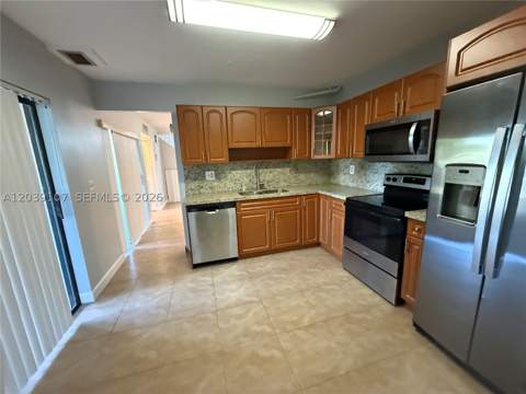 9700 NW 6th Ln 9700, Miami FL - photo 18 of 21