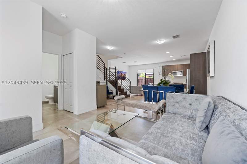3 bedroom Townhouse at 9174 SW 5th Ln, Century Park Place, Miami — photo 4