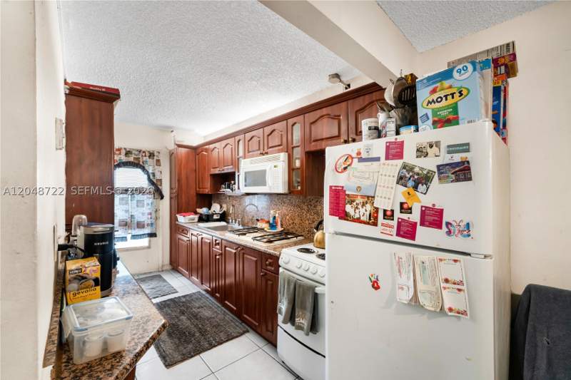 1 bedroom Condominium at 20337 NE 2nd Ave 2, Ro-Mont South Condo A, Miami — photo 5