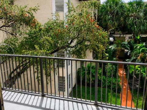 11925 NE 2nd Ave B315, North Miami FL - photo 10 of 19