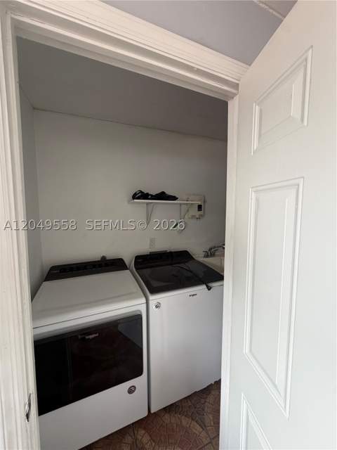 2642 Atlantic Ave, Opa Locka FL - photo 21 of 27