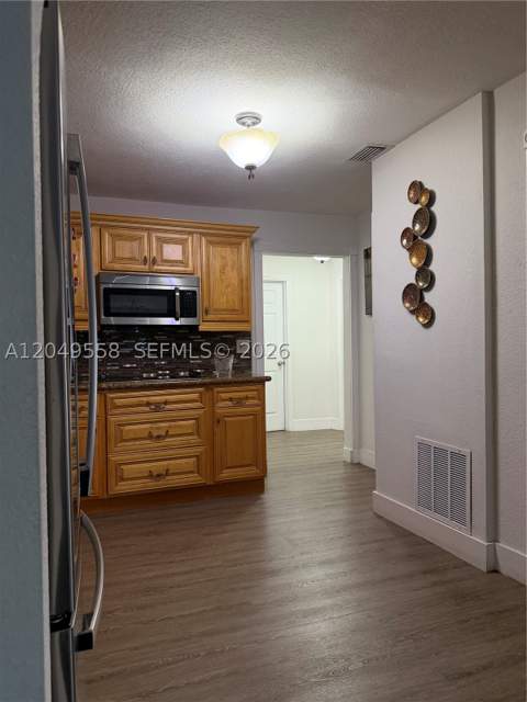 2642 Atlantic Ave, Opa Locka FL - photo 6 of 27