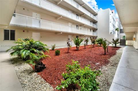 6195 NW 186th St 113, Hialeah FL - photo 19 of 27