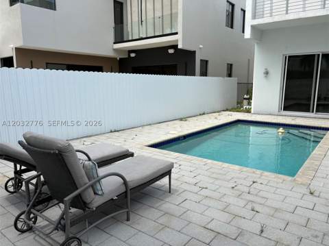 7433 NW 99th Ave, Doral FL - photo 23 of 29