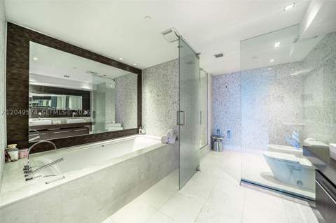 17121 Collins Ave 4208, Sunny Isles Beach FL - photo 20 of 29