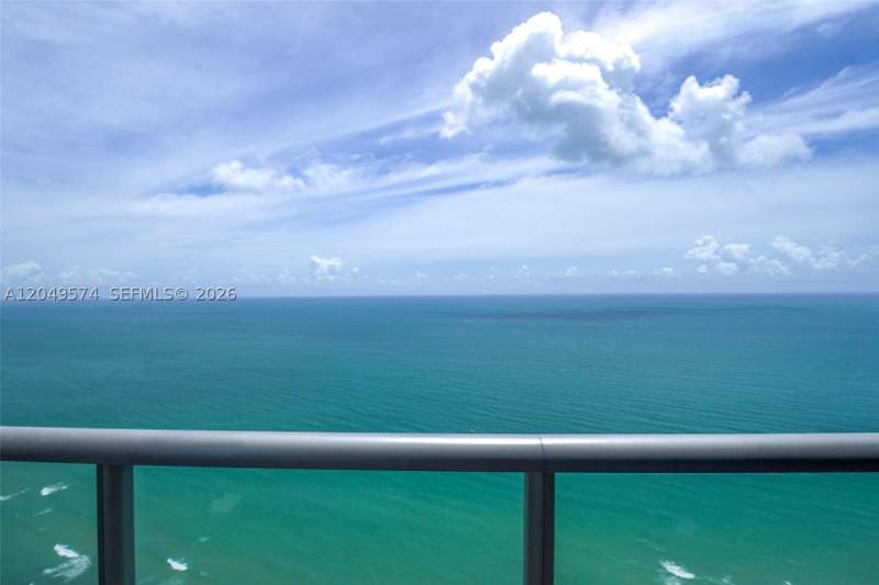 4 bedroom Condominium at 17121 Collins Ave 4208, Jade Ocean Condo, Sunny Isles Beach — photo 3