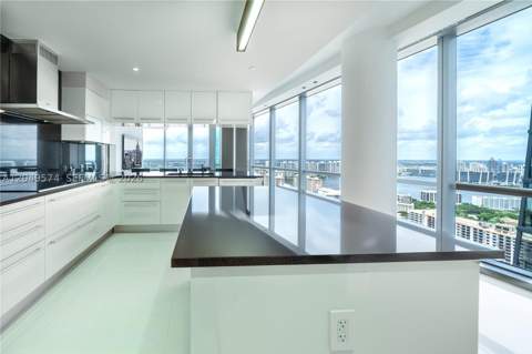 17121 Collins Ave 4208, Sunny Isles Beach FL - photo 7 of 29