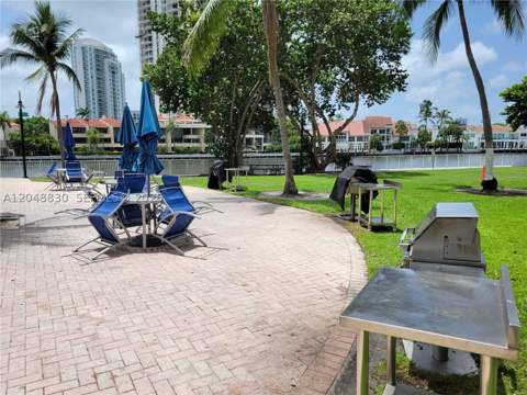 19390 Collins Ave 220, Sunny Isles Beach FL - photo 20 of 30