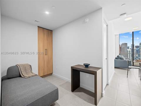 121 NE 5th St 3703, Miami FL - photo 13 of 63