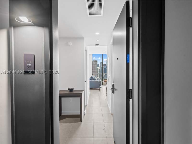 1 bedroom Condominium at 121 NE 5th St 3703, 501 First Residences, Miami — photo 3