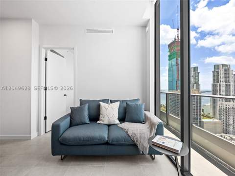 121 NE 5th St 3703, Miami FL - photo 7 of 63