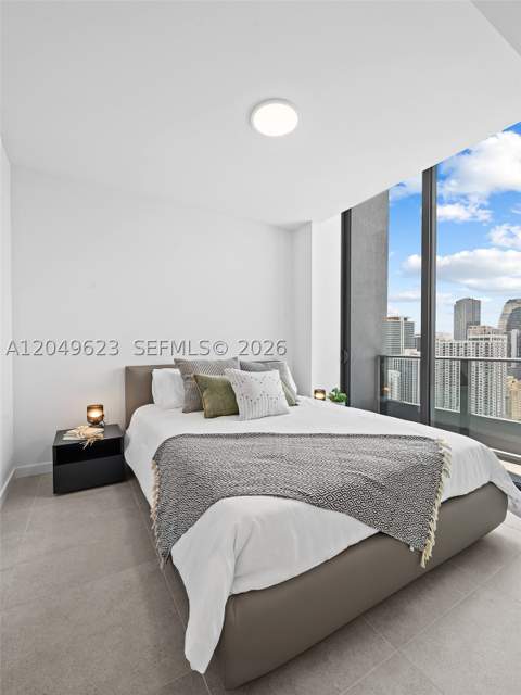 121 NE 5th St 3703, Miami FL - photo 8 of 63