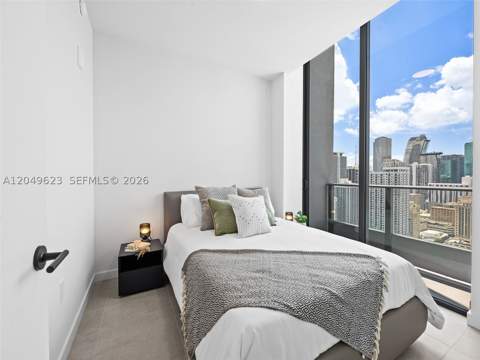 121 NE 5th St 3703, Miami FL - photo 9 of 63