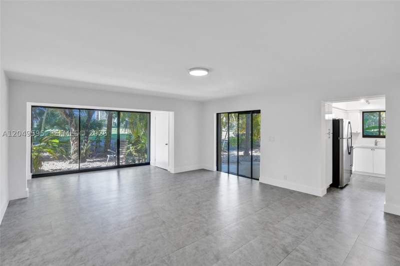 1 bedroom Condominium at 20332 NE 34th Ct 26, Delvista B Condo, Aventura — photo 2