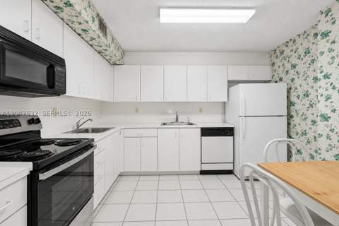 3901 Indian Creek Dr 309, Miami Beach FL - photo 7 of 17