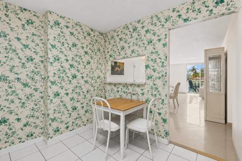3901 Indian Creek Dr 309, Miami Beach FL - photo 8 of 17