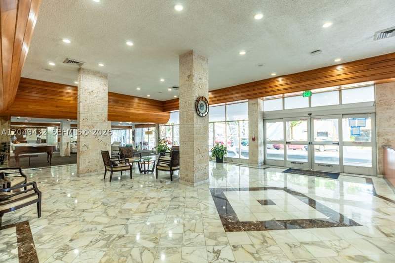 2 bedroom Condominium at 301 174th St L05, Winston Towers 500 Condo, Sunny Isles Beach — photo 5