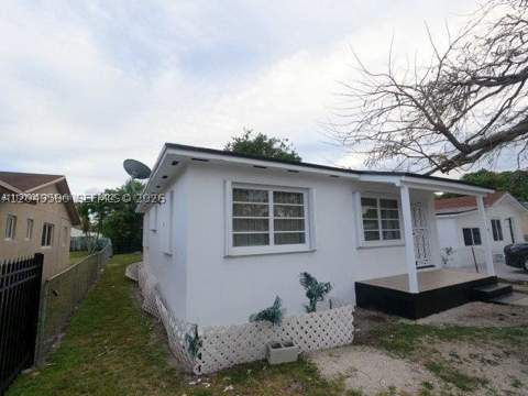 3062 NW 60th St, Miami FL - photo 11 of 15
