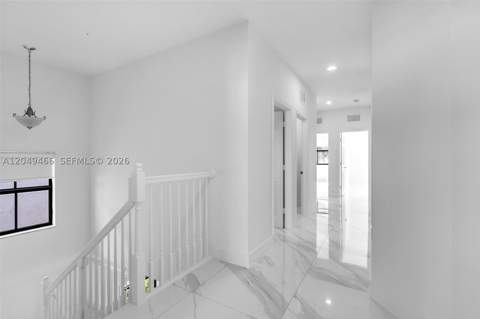 8850 NW 99th Path, Doral FL - photo 12 of 33
