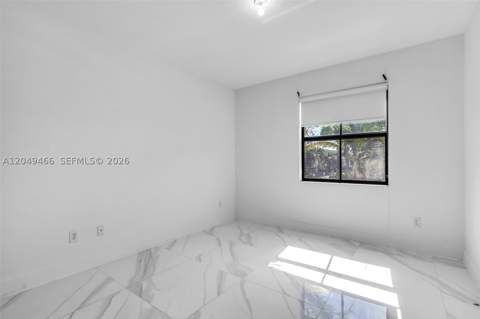 8850 NW 99th Path, Doral FL - photo 13 of 33