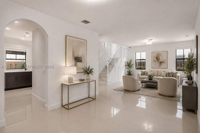 5 bedroom SingleFamilyResidence at 8850 NW 99th Path, Isles At Grand Bay, Doral — photo 5