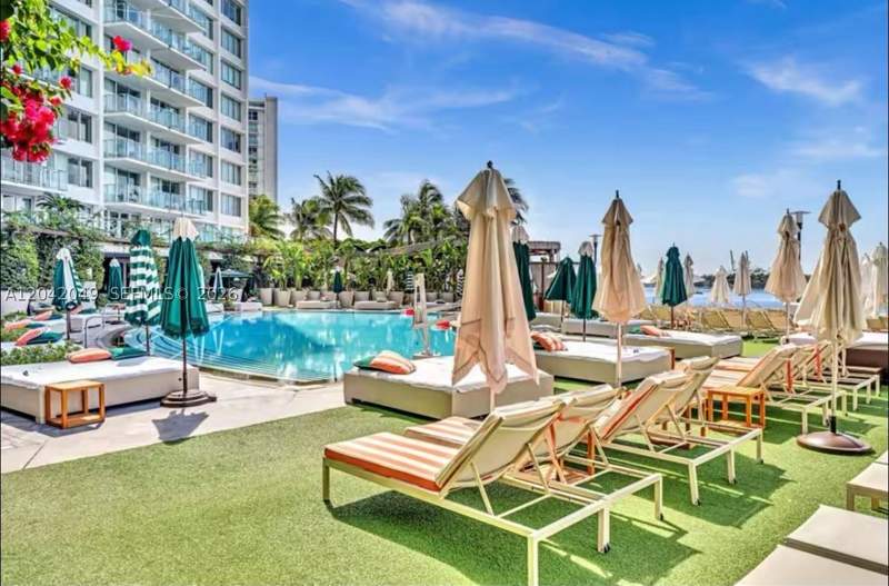 0 bedroom Condominium at 1100 West Ave 1007, 1100 West Condo, Miami Beach — photo 2