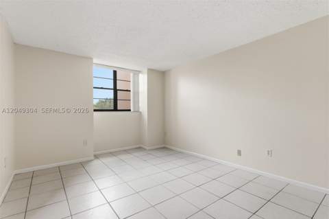 10425 SW 112th Ave 302, Miami FL - photo 21 of 40
