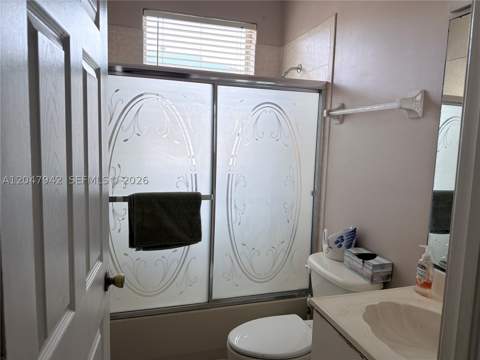 10824 NW 51st Ln, Doral FL - photo 15 of 25