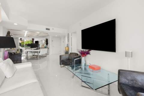 1000 Island Boulevard 305, Aventura FL - photo 8 of 46