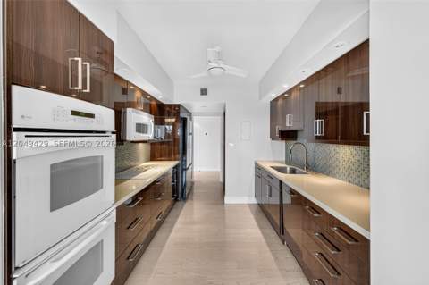 19667 Turnberry Way 19K, Aventura FL - photo 17 of 66