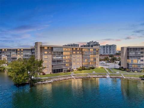 2930 Point East Dr E201, Aventura FL - photo 19 of 24