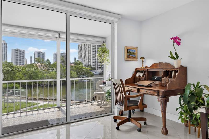1 bedroom Condominium at 2930 Point East Dr E201, Point East One Condo-Bldg, Aventura — photo 5