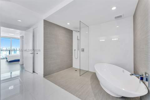300 Sunny Isles Blvd 4-1603, Sunny Isles Beach FL - photo 13 of 32