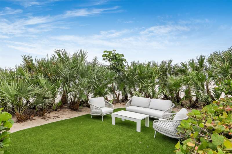 3 bedroom Condominium at 17001 Collins Ave 1401, Jade Beach Condo, Sunny Isles Beach — photo 4