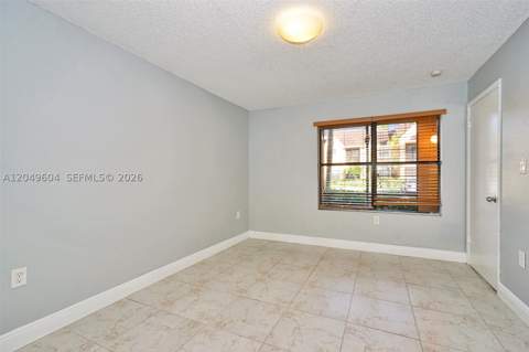 15560 SW 104th Ter 611, Miami FL - photo 11 of 45